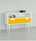 Bonn mesita color blanco y cajón amarillo más estante 80 cm